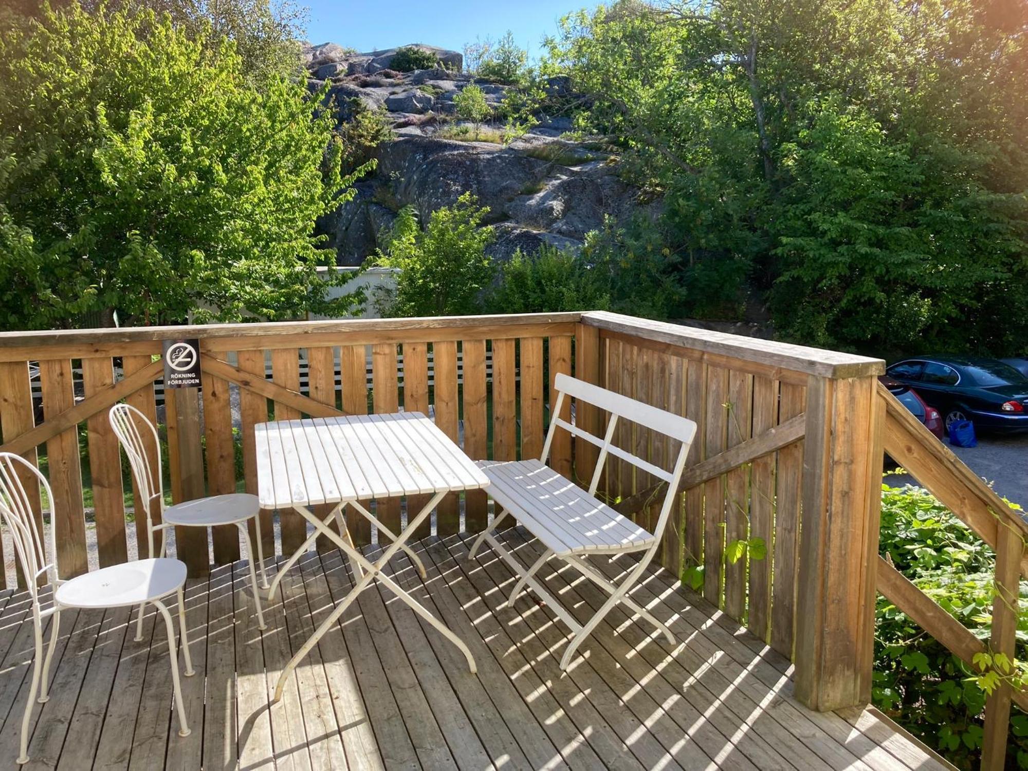 Kustnaera Vandrarhem Hamburgsund Exterior photo
